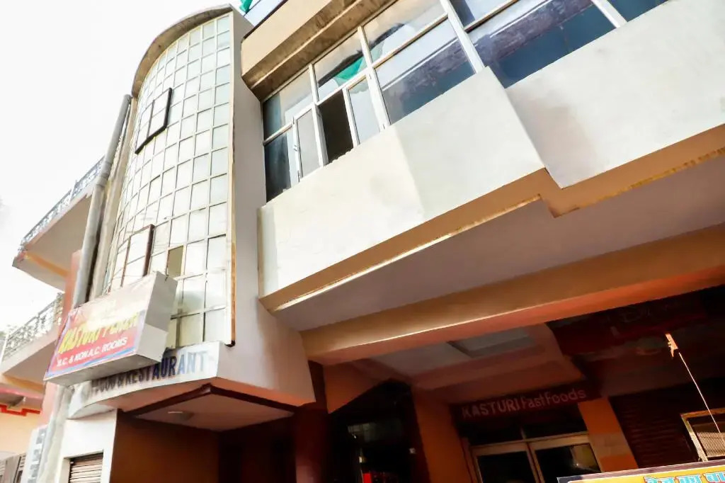 Hotel Kasturi Plaza by OYO Rooms