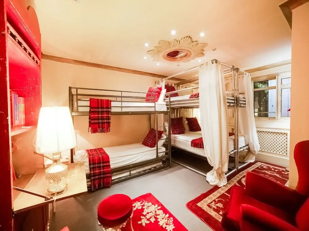 OYO London Lodge
