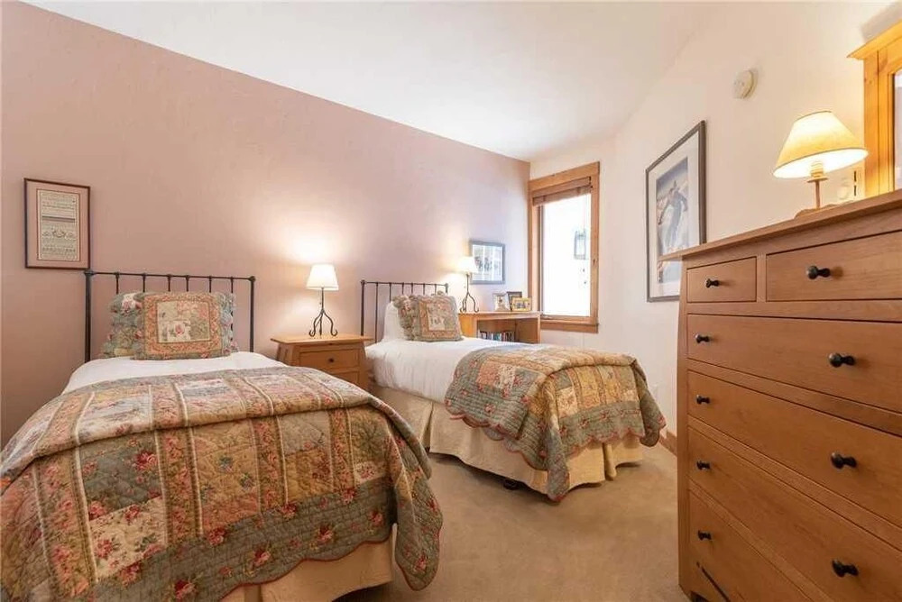 2102 Timberline Lodge, Trappeur's Crossing Apartment 2