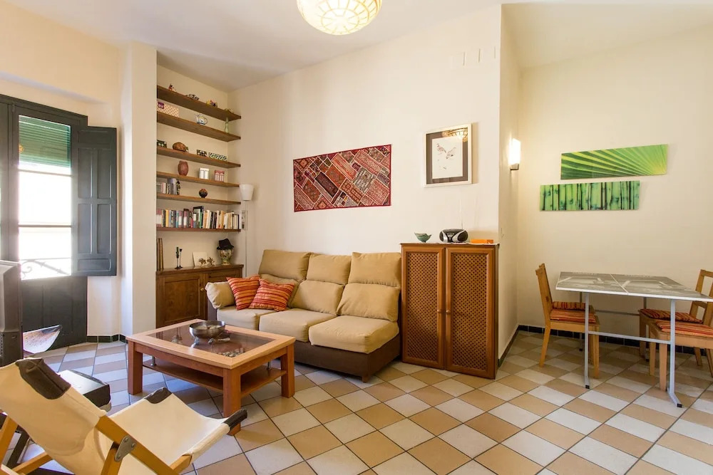 Holi-Rent Apartamento Calatrava