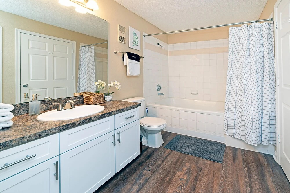 Convenient Apartments to Golf & Beaches by Frontdesk