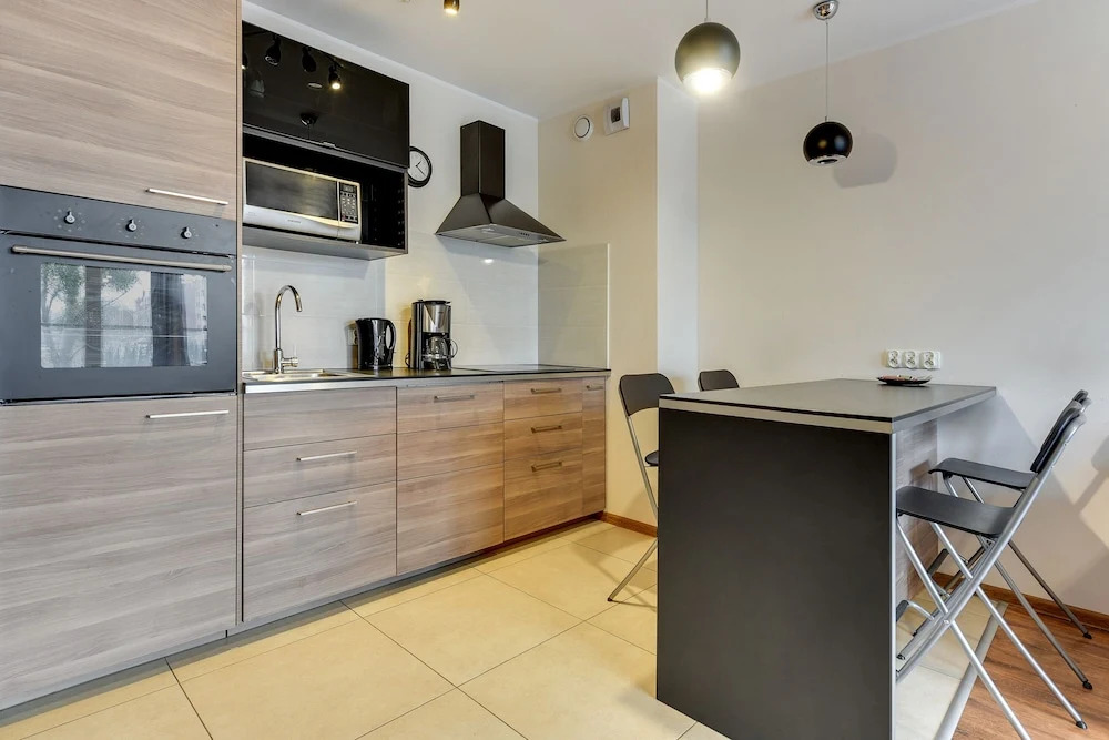 Flats For Rent - Chmielna Riverside
