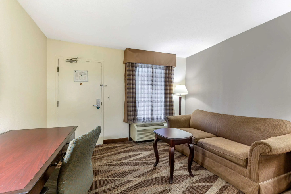 Quality Inn Windsor Mill - Baltimore