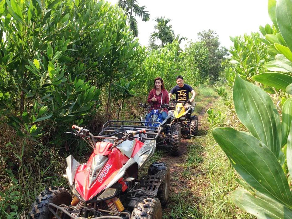 Ban Suan Lung Chaluay Fruit Resort