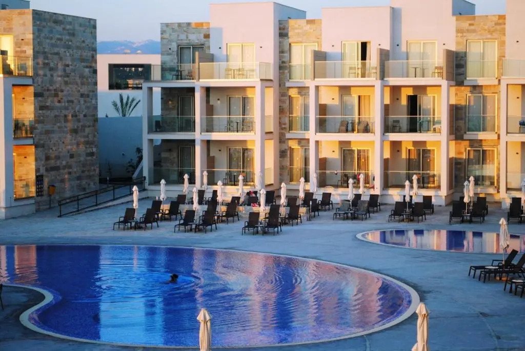 Gold Lagoon Kosher Hotel - by Amphora Hotel & Suites