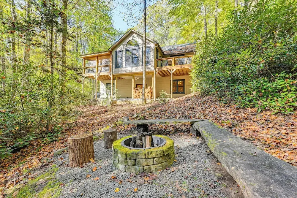 Near Hiking & Outdoor Rec: Cabin in Sapphire