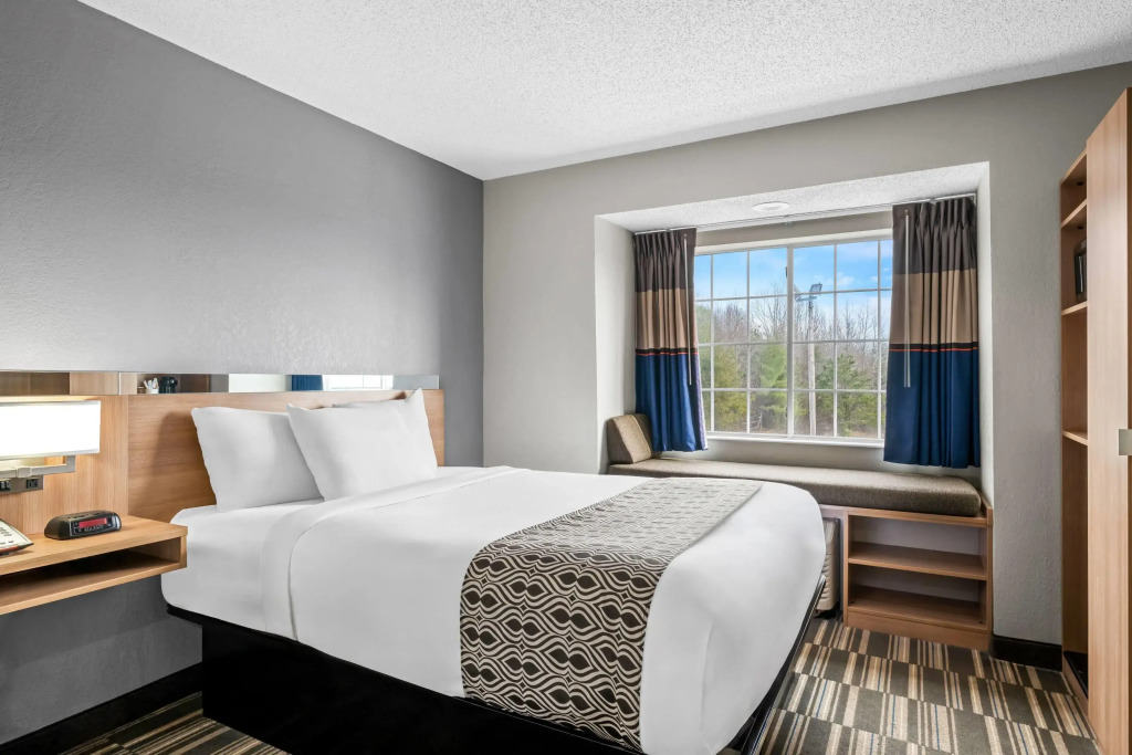 Microtel Inn & Suites by Wyndham Statesville