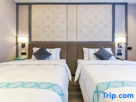 Xana Hotelle Hotel (Chongqing Jiangbei Airport Guanyue Road Subway Station)