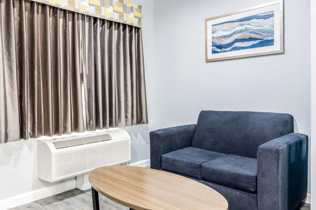 Scottish Inns & Suites - Kingwood
