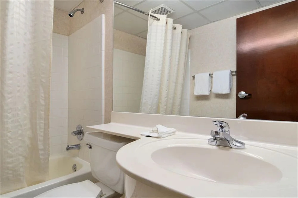 Regency Inn and Suites Atlanta / Lawrenceville GA