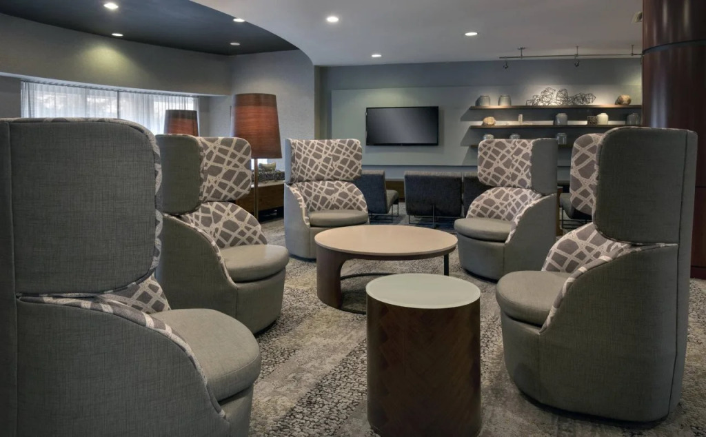 Courtyard by Marriott Lebanon
