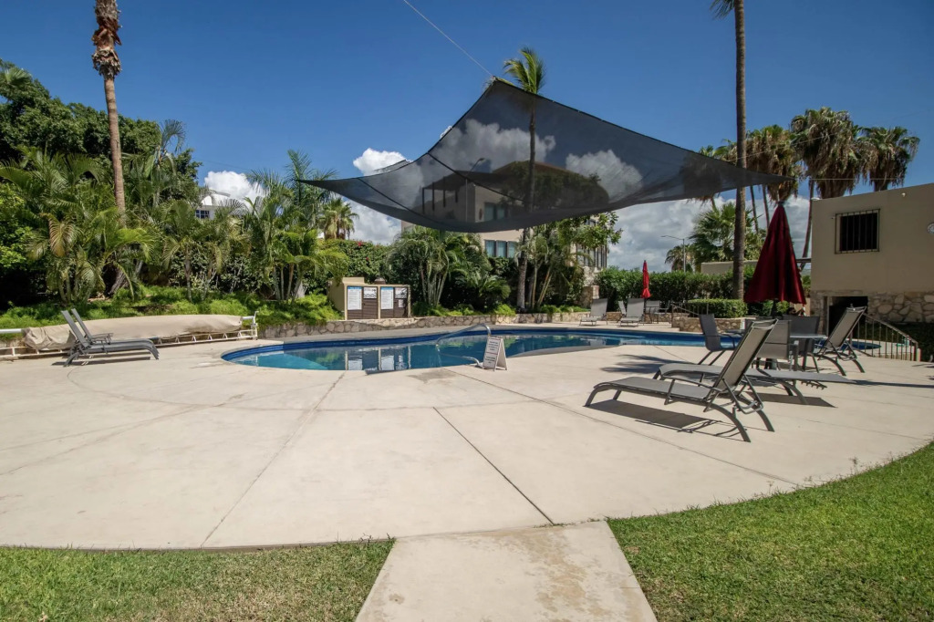 Warm Cozy 1bed Condo Close to Everything Your Los Cabos Home Away From Home