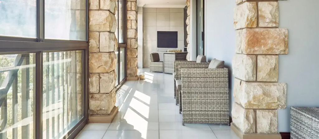 8 Sleeper Villa and 4 Sleeper Flatlet