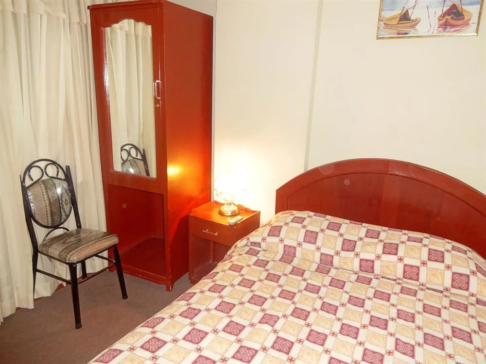 Ollanta Inn
