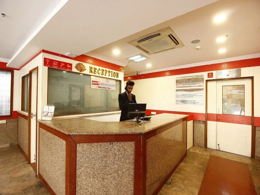 OYO Flagship 27863 Sri Sai Regency