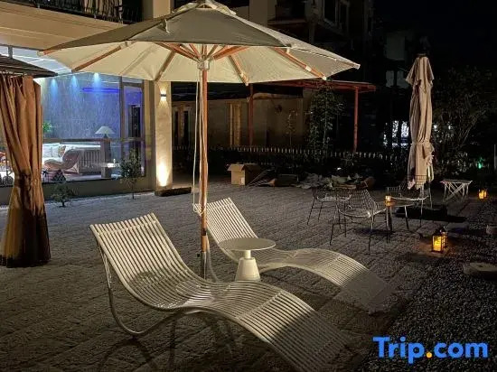 Meizhou Bolin Boutique Resort Inn (Meijiang District Jiaying College)