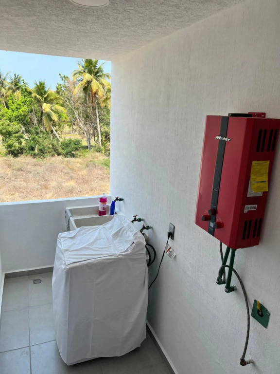Manzanillo apartment with pool exclusive community