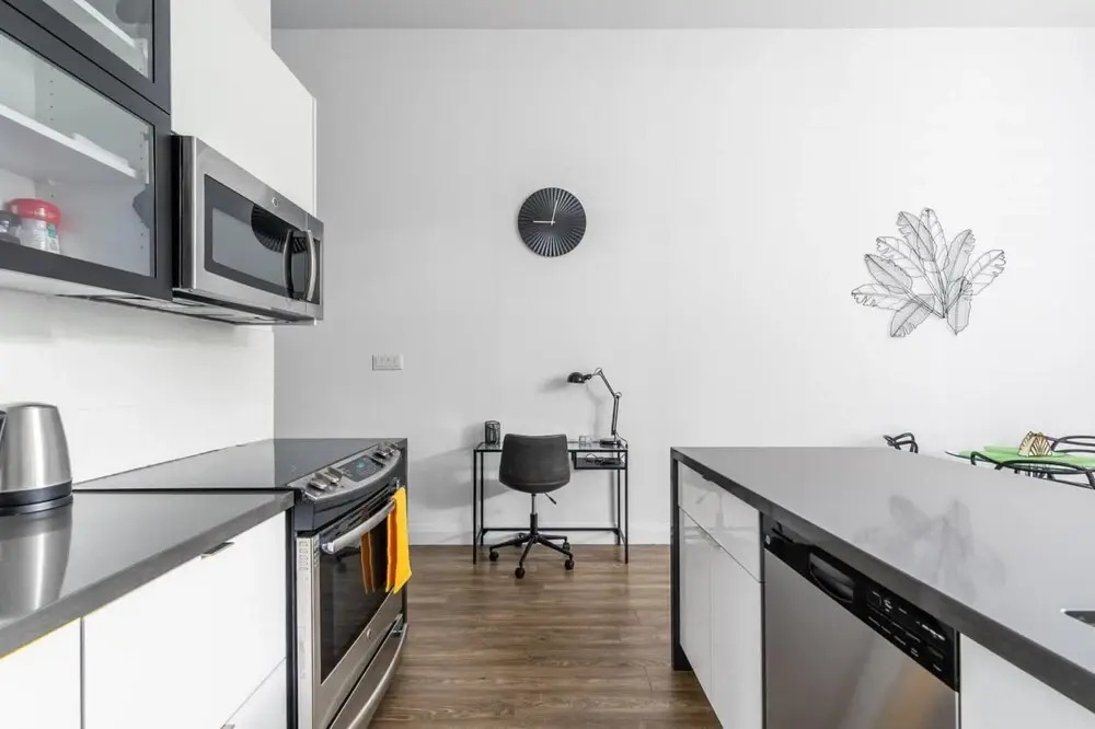 1bedroom Loft Free Parking Gym 4