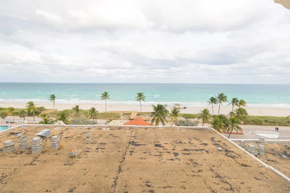 744 Ocean View Hollywood Beach