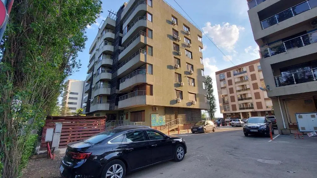 Mamaia Miraj E1