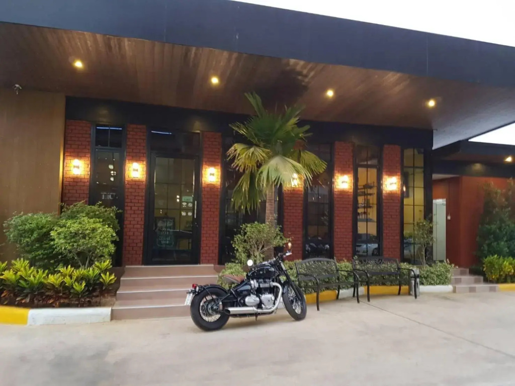 The Room Boutique Hotel