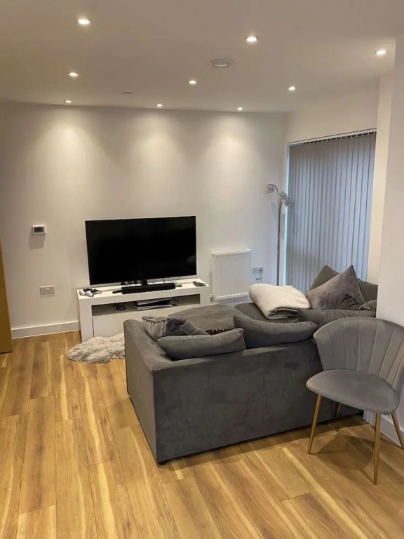 1BD Lovely & High End Apartment London