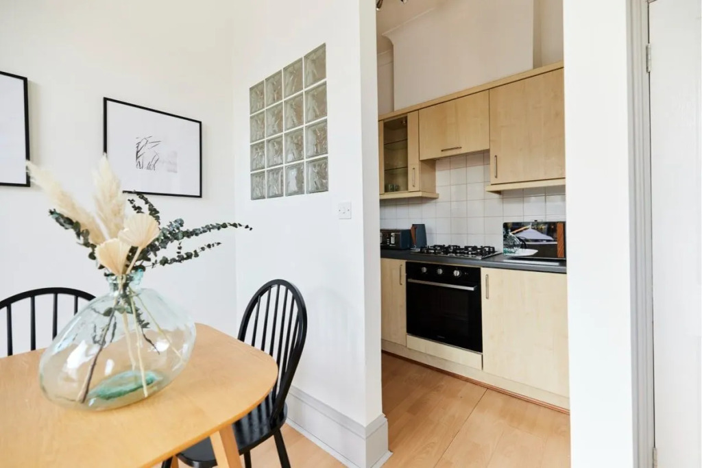 The Camden Hideaway - Stunning 1Bdr Flat With Balcony