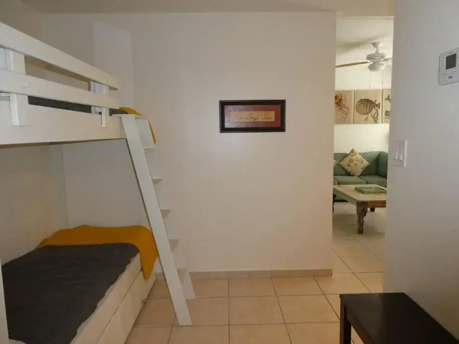 Steps To The Beach/Pet Friendly