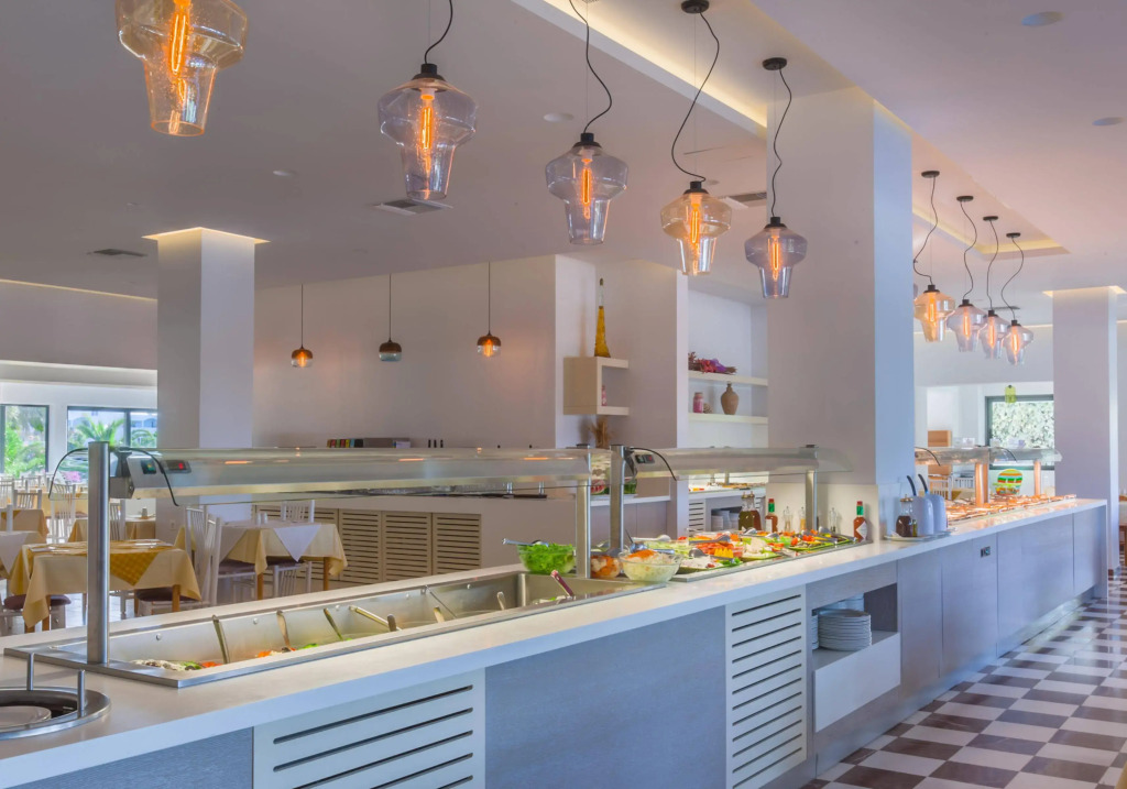 Tigaki Beach Hotel