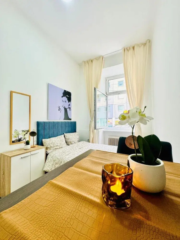 5BR Apartment Near Matzleinsdorfer