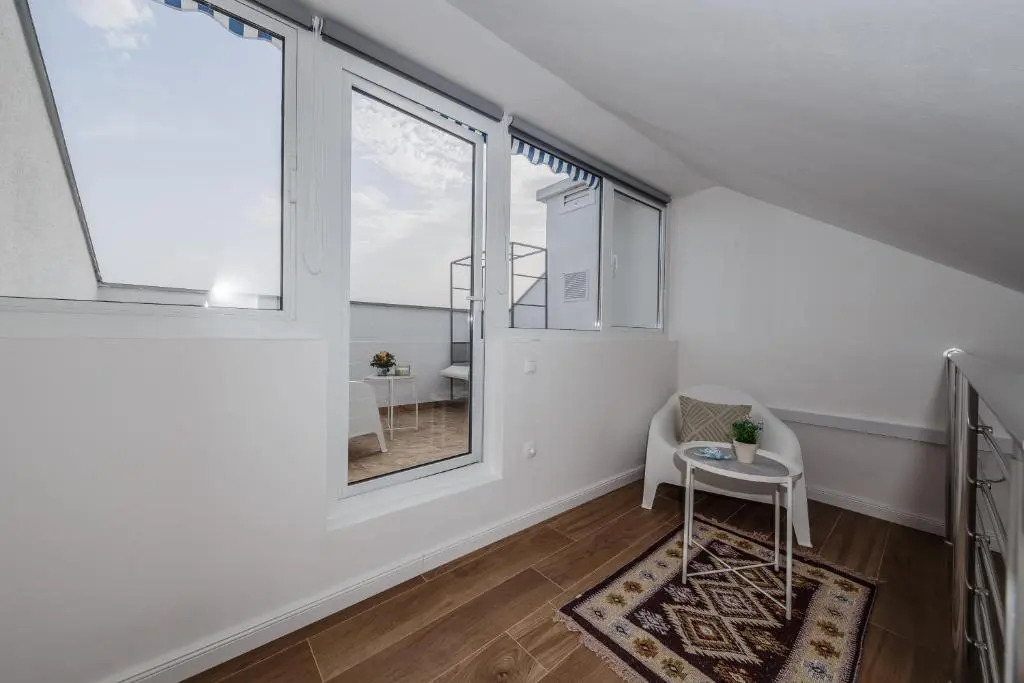 Apartment Maestral