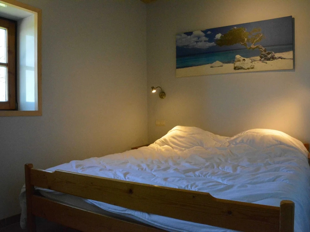Charming Chalet in Vielsalm