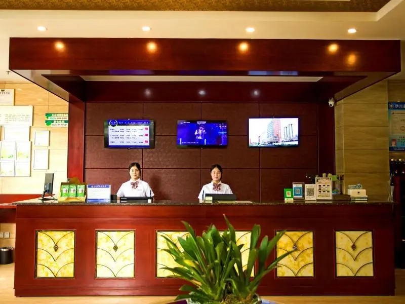 GreenTree Inn Luoyang Yichuan County Yilong Avenue Express Hotel