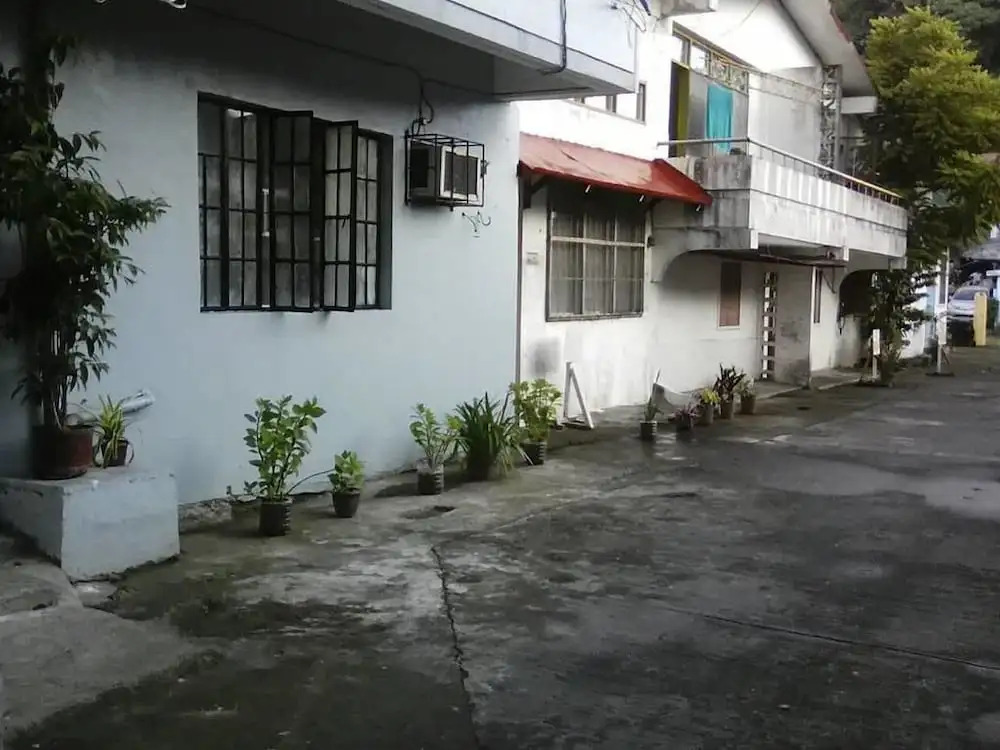 JS3 Studio Apartments