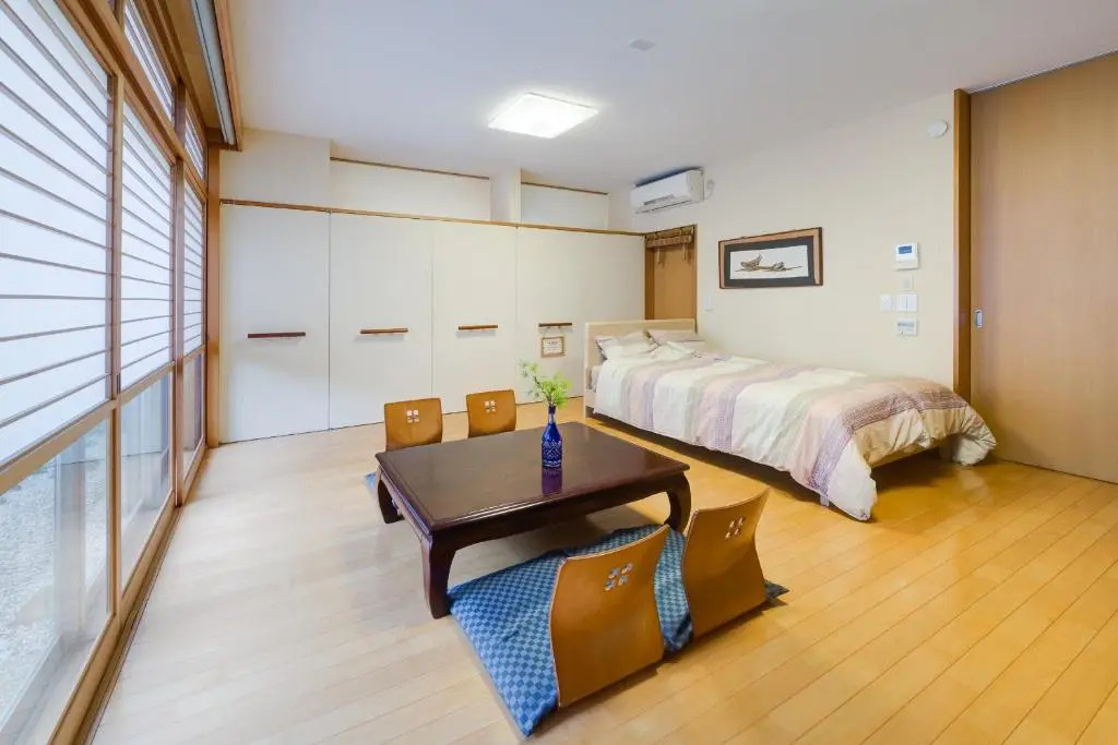 SHINJUKU Garden-house