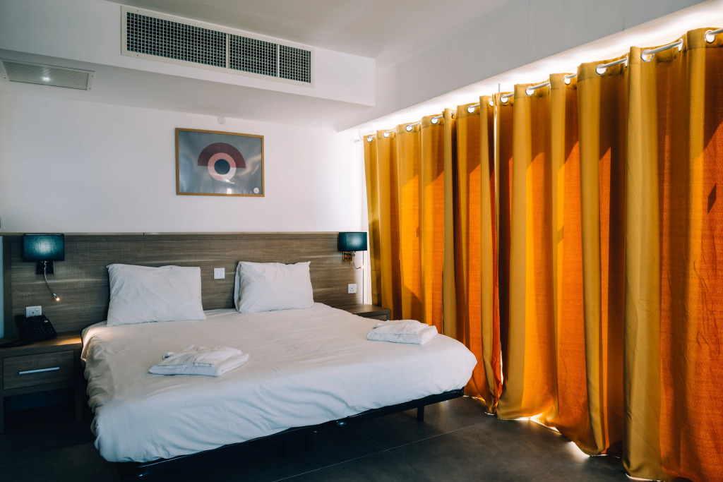 Primera Hotel