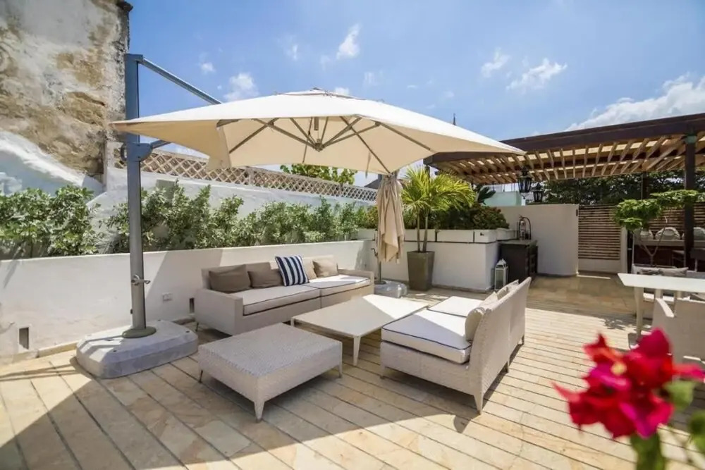 w Magnificent House w AC in Cartagena