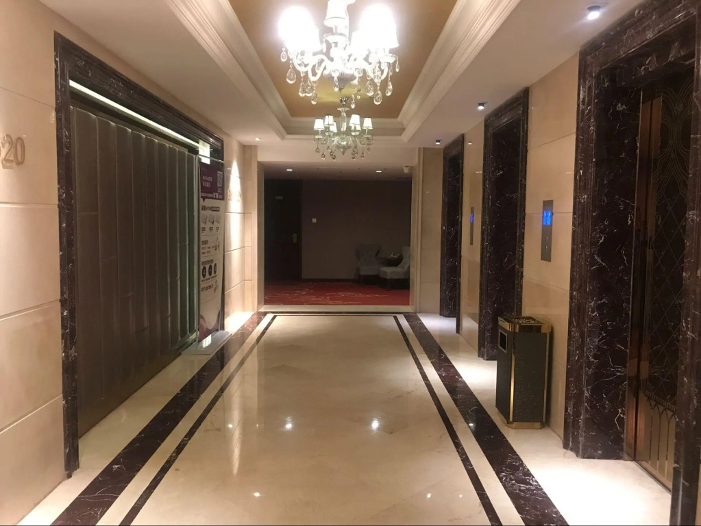 Sun Moon Lake Hotel Dalian大连火车站店