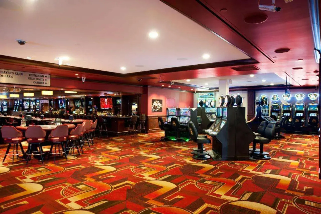 Golden Gate Casino Hotel