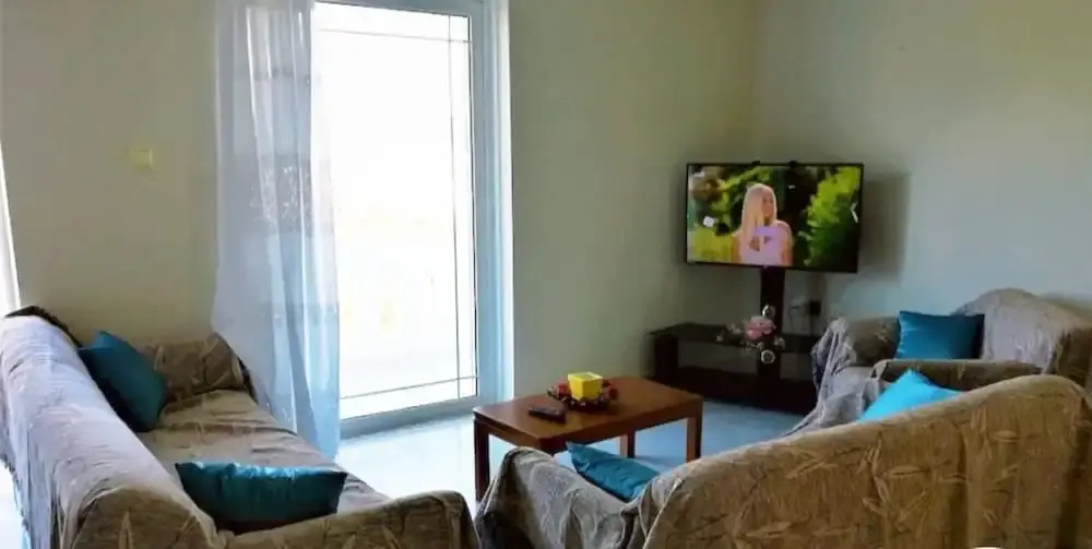 Remarkable 2-bed Apartment in Kissamos