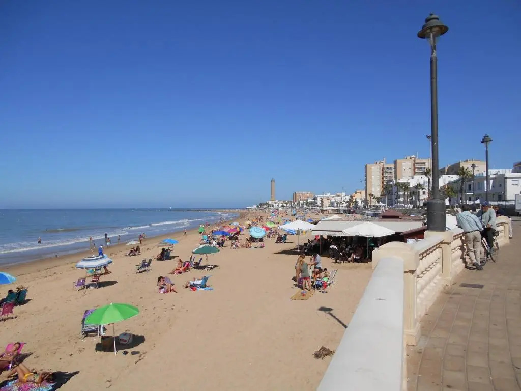 Chipiona, Costa de la Luz, Andalusia Garage, Wifi, Air Condition Beach at 300m