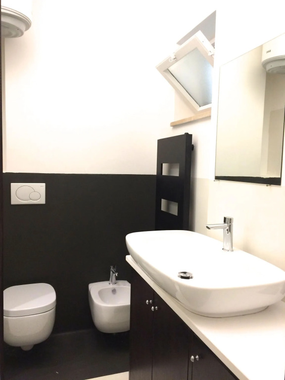 The Pool House Suite