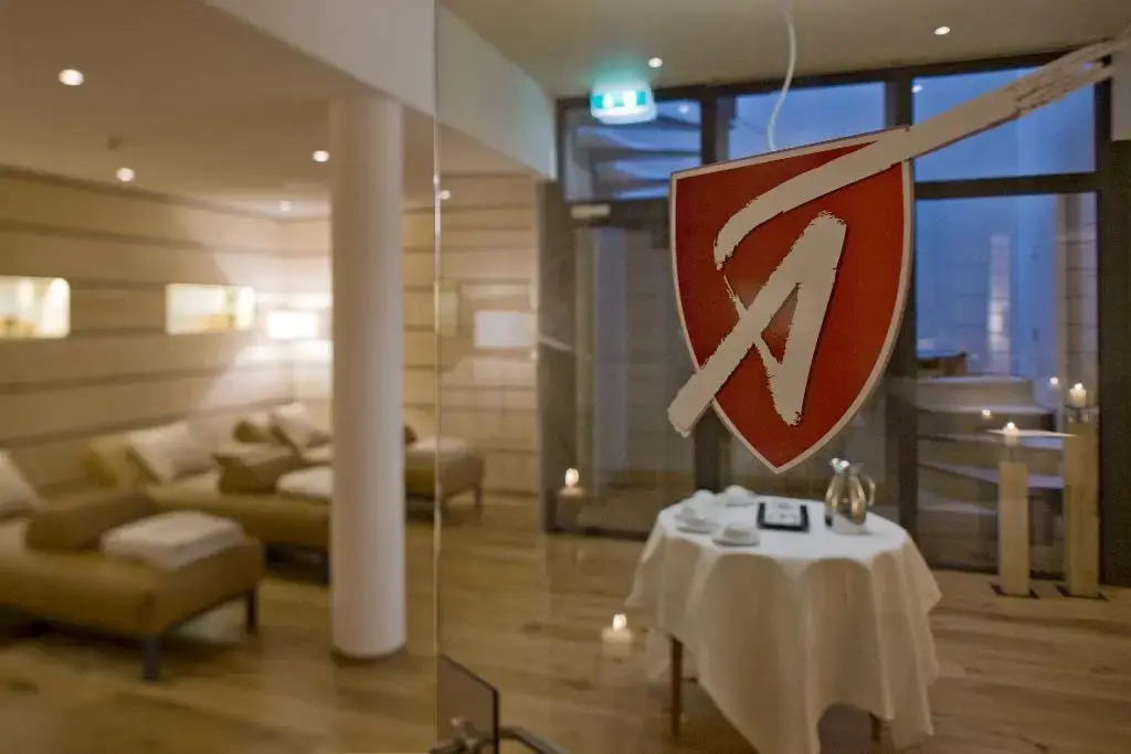 Swiss Alpine Hotel Allalin