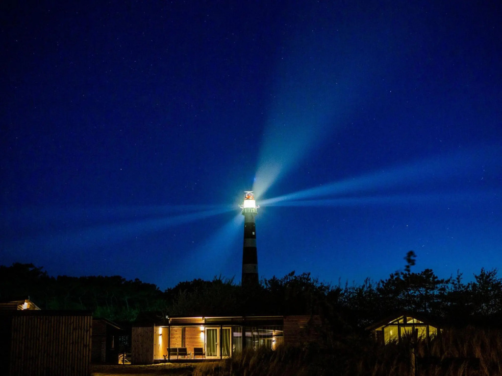 Ameland Lodge w/ Veranda