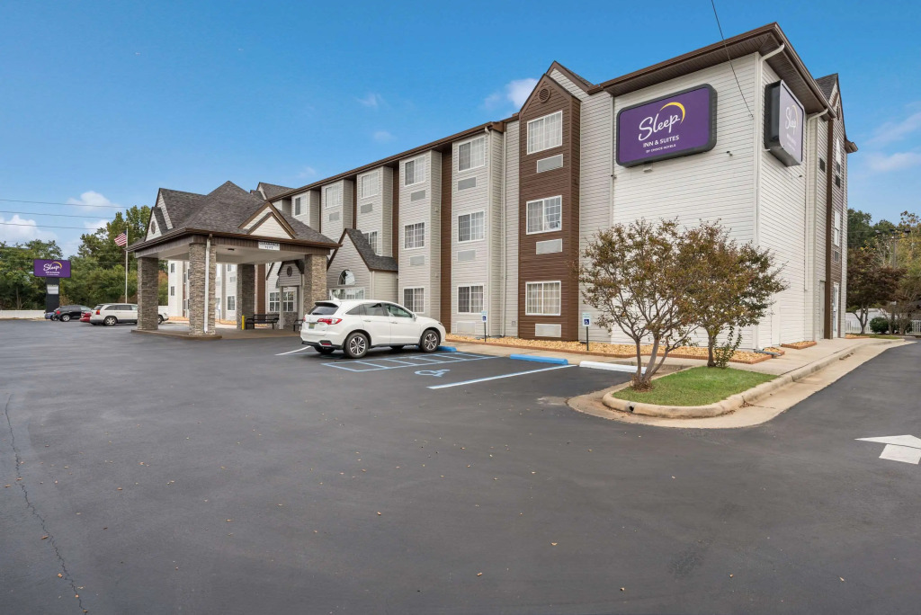 Microtel Inn & Suites by Wyndham