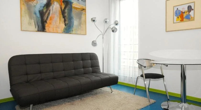 Domus Hotel