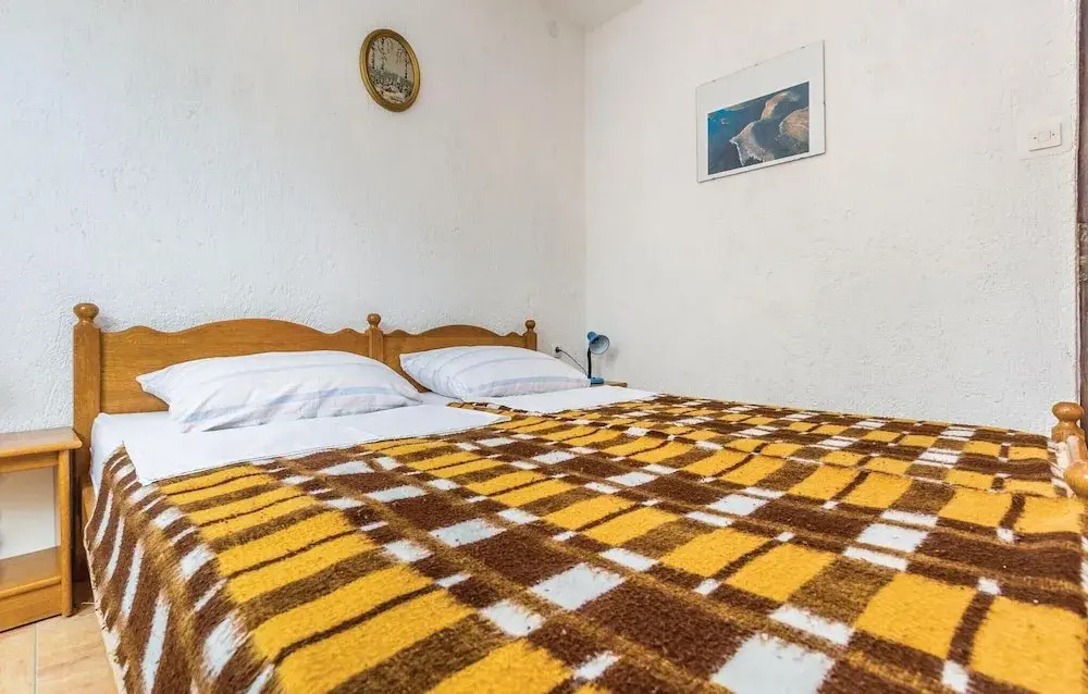 Beautiful Home in Krk With Wifi and 3 Bedrooms