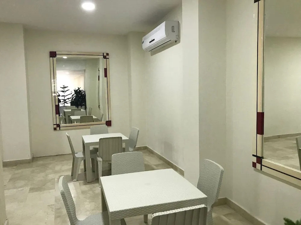 Hotel Continental Express