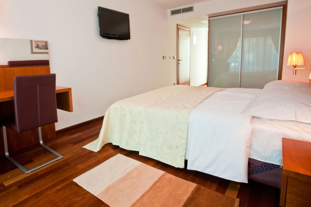 Hotel Croatia