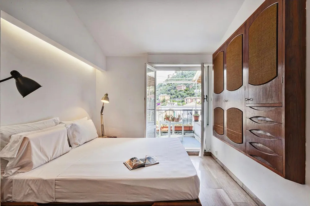 Stunning Sea View Apartment by Wonderful Italy
